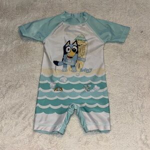 Bluey rashguard